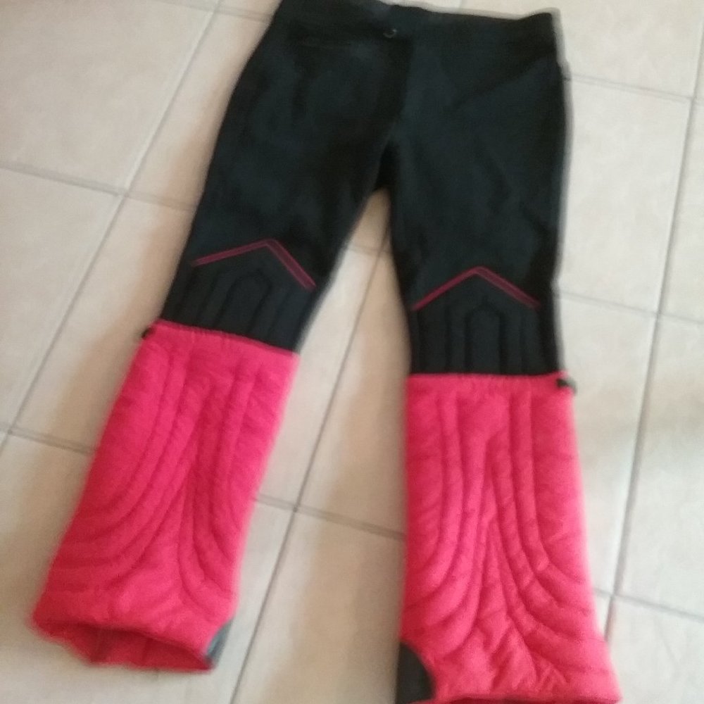 Profile Men’s Black and Red Skiing, Leg Gator Pant